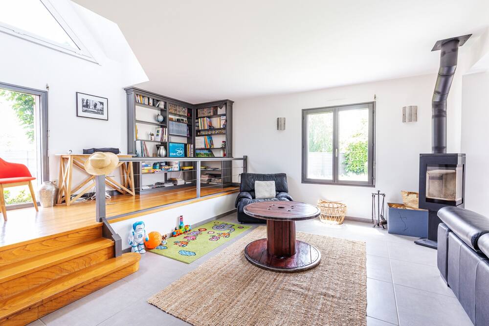 Photo of Livingroom in St-Jean-des-Champs