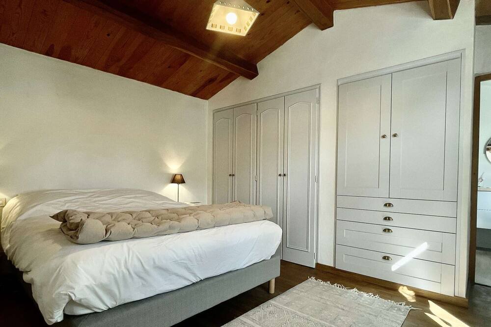 Photo of Bedroom in L'Epine