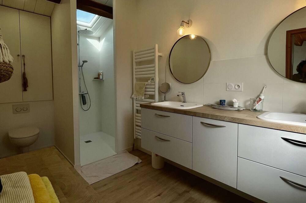 Photo of Bathroom in L'Epine