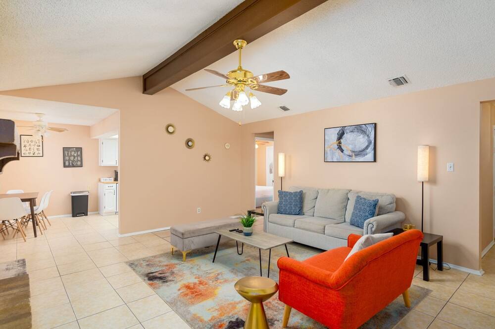Photo of Livingroom in San Antonio