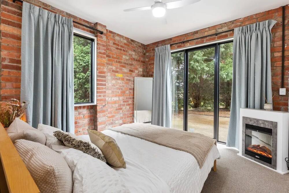 Photo of Bedroom in Invermay