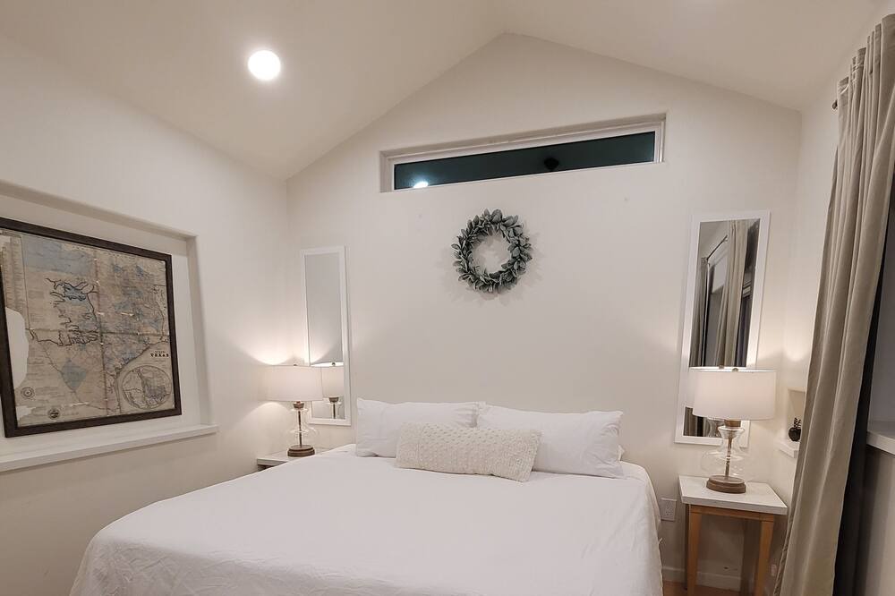 Photo of Bedroom in McAllen