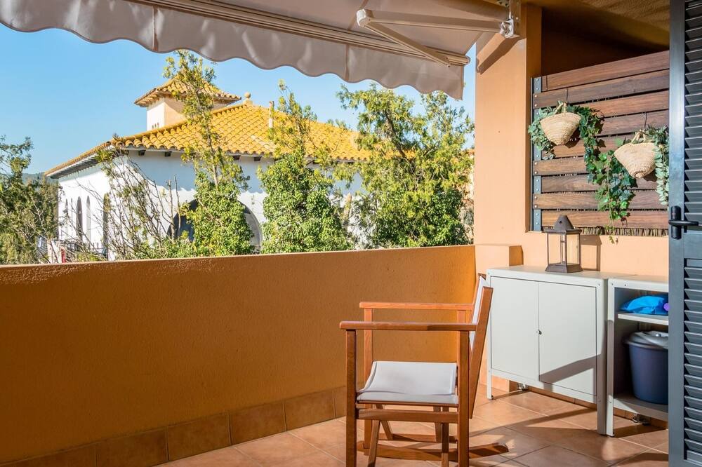 Photo of Patio Balcony in Albons