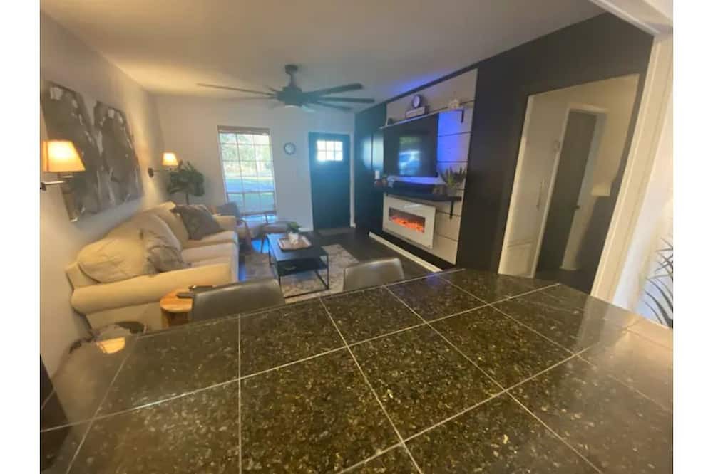 Photo of Bedroom in Hattiesburg