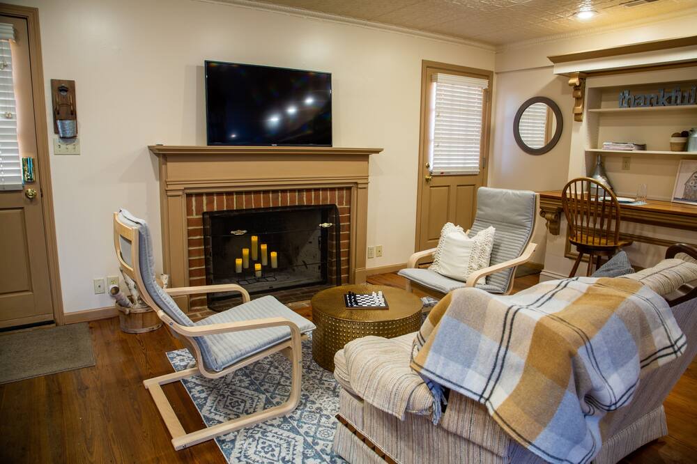 Photo of Livingroom in Delaware County