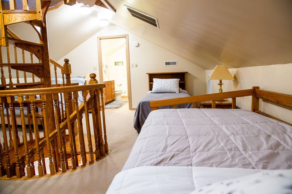 Photo of Bedroom in Delaware County