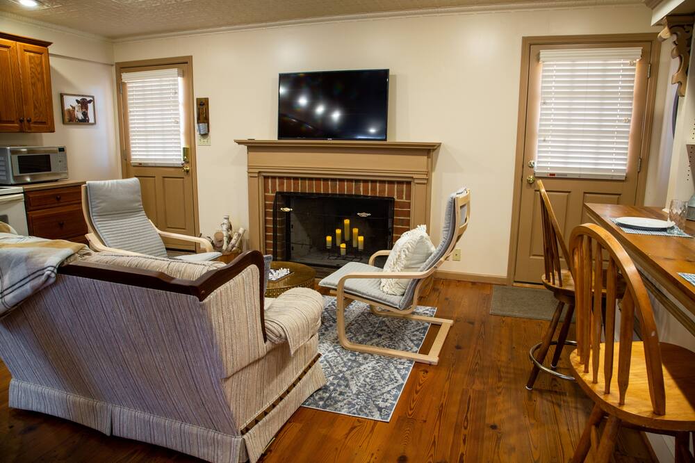 Photo of Livingroom in Delaware County