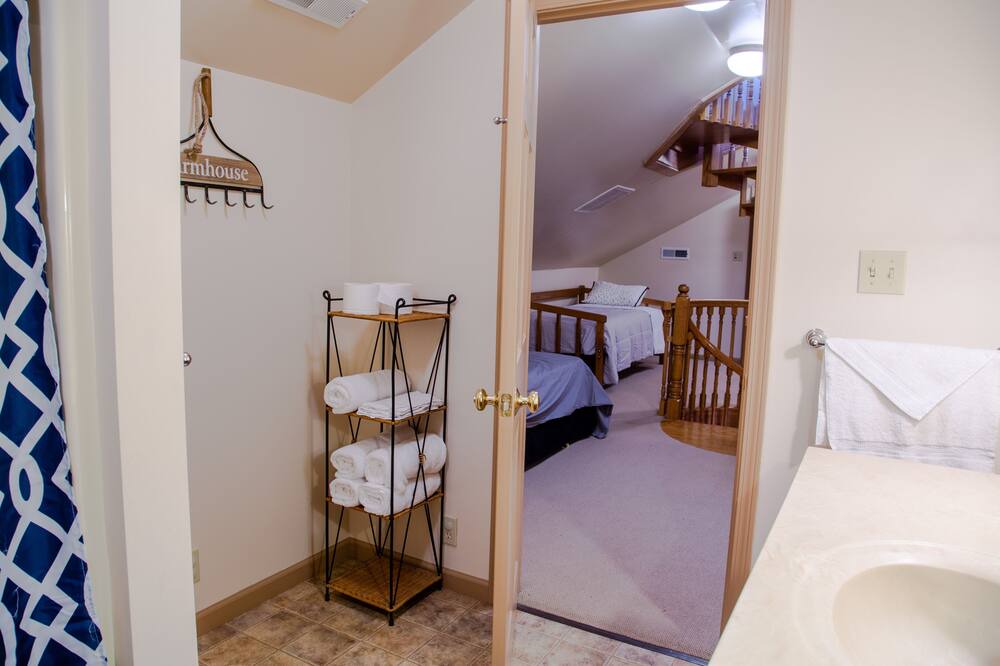 Photo of Bedroom in Delaware County