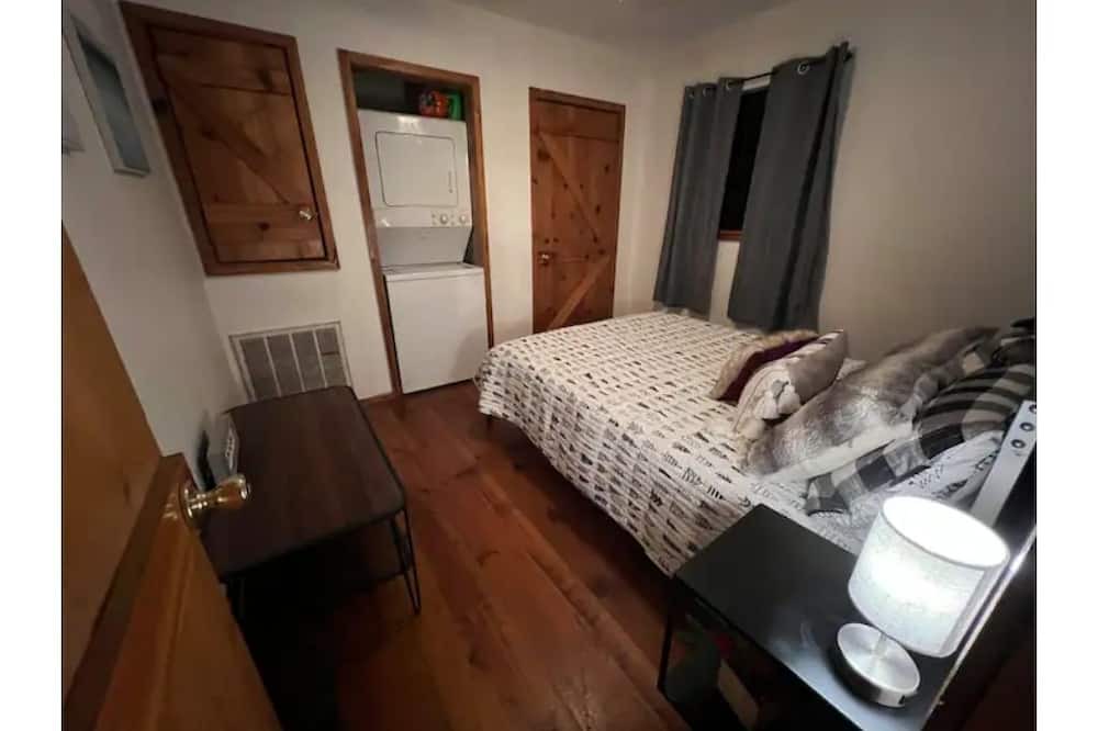 Photo of Bedroom in Hattiesburg