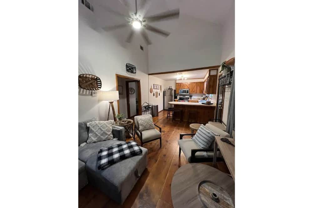 Photo of Bedroom in Hattiesburg