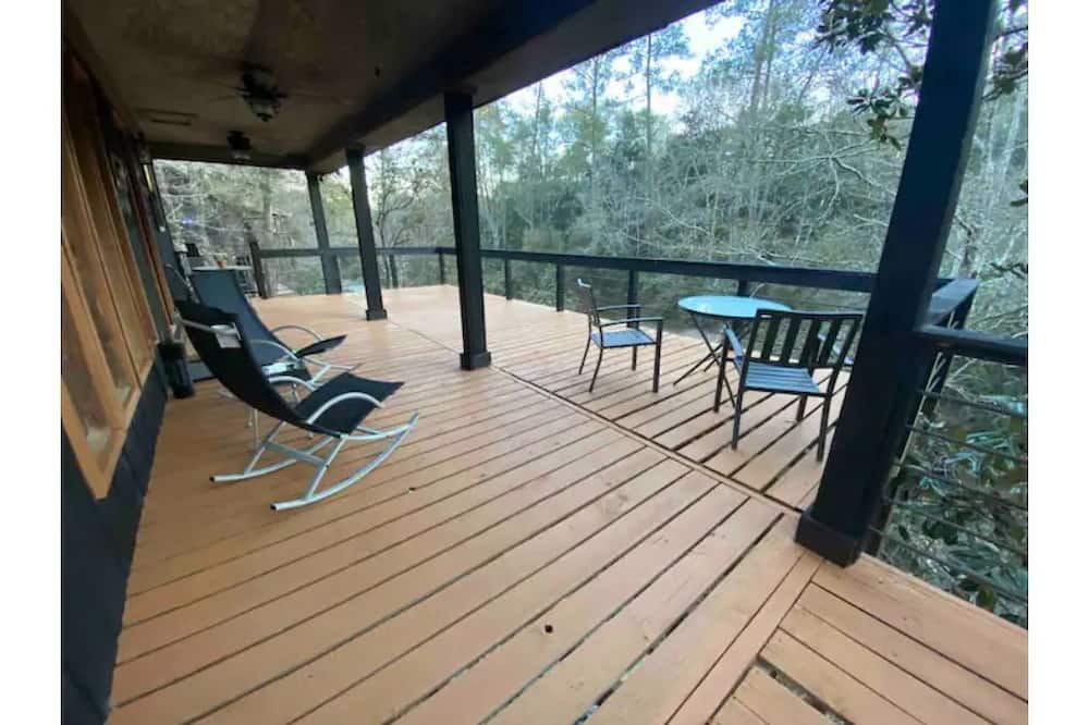 Photo of Patio Balcony in Hattiesburg
