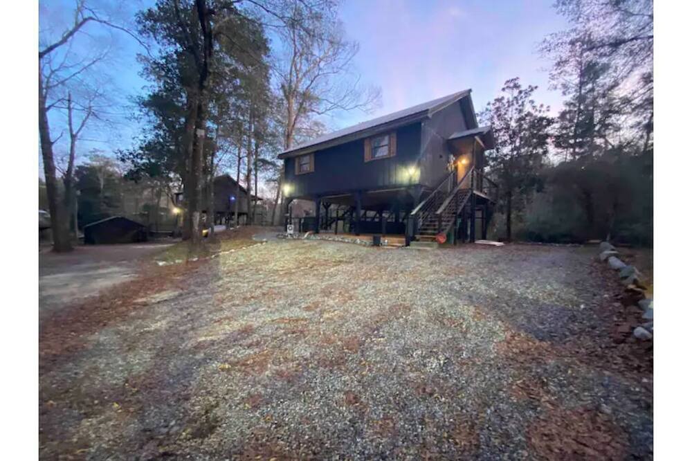 Photo of Outdoor in Hattiesburg