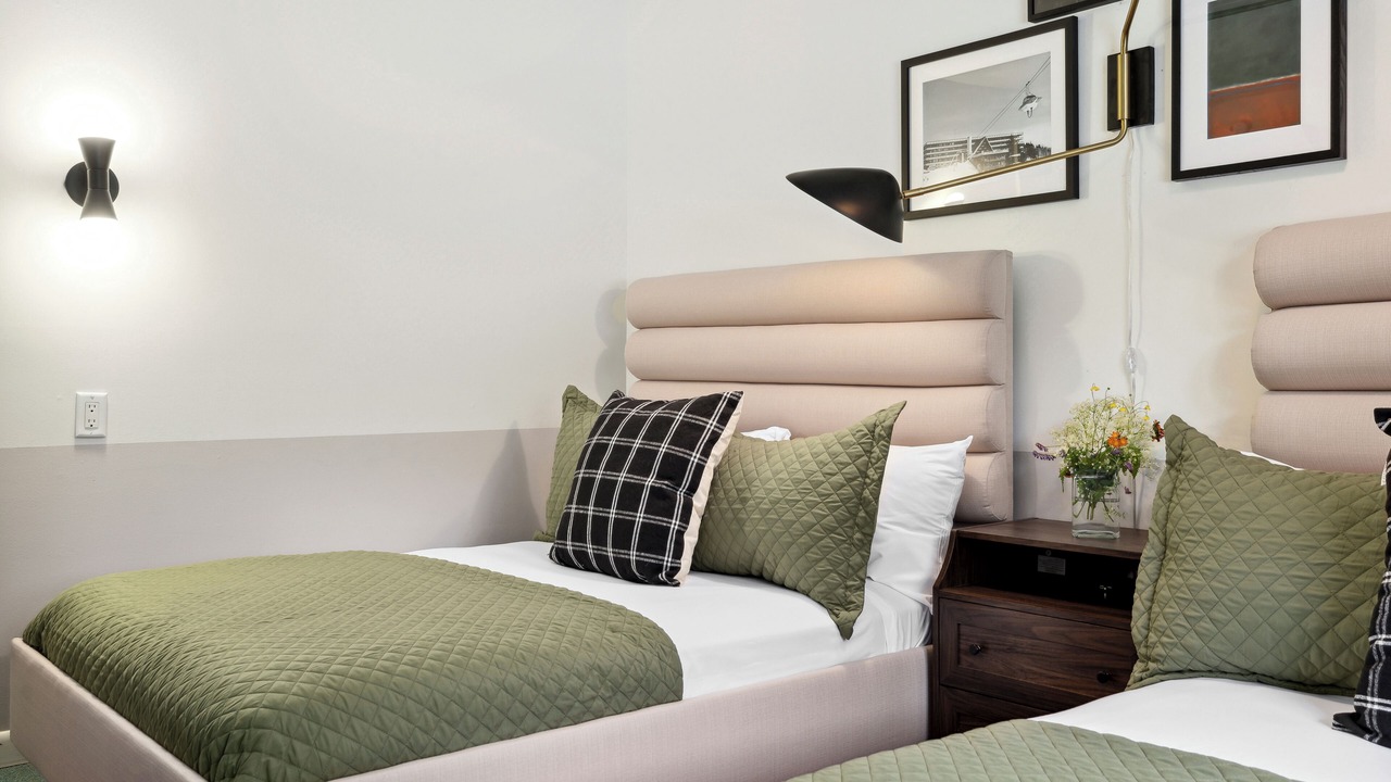 Photo of Others in West Dover