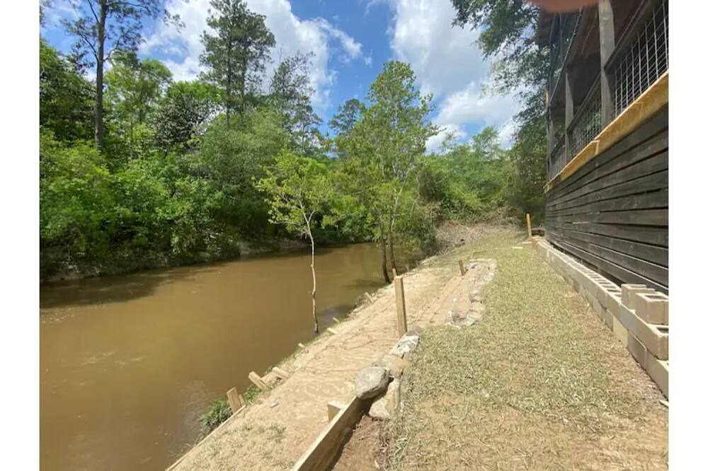 Photo of Outdoor in Hattiesburg