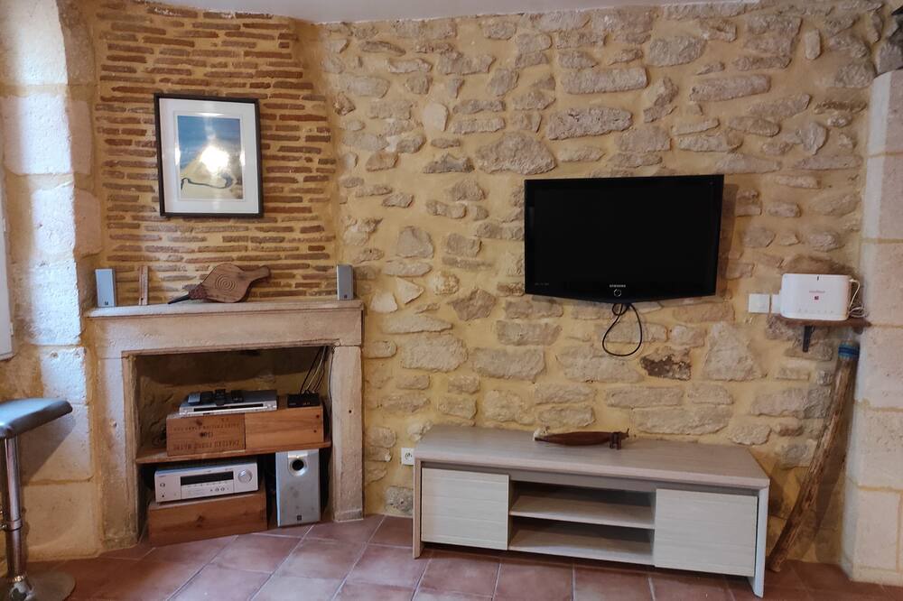Photo of Livingroom in Blaye