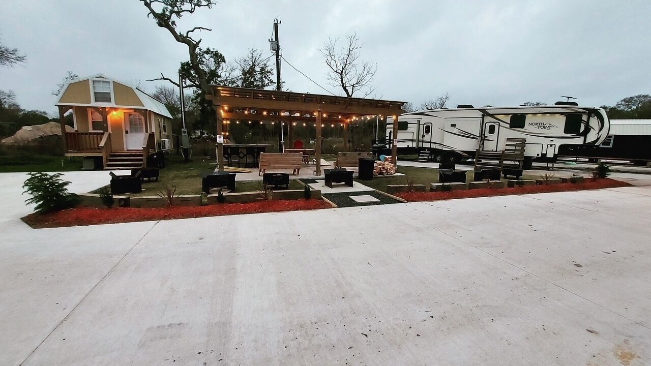 Photo of Others in Brazoria