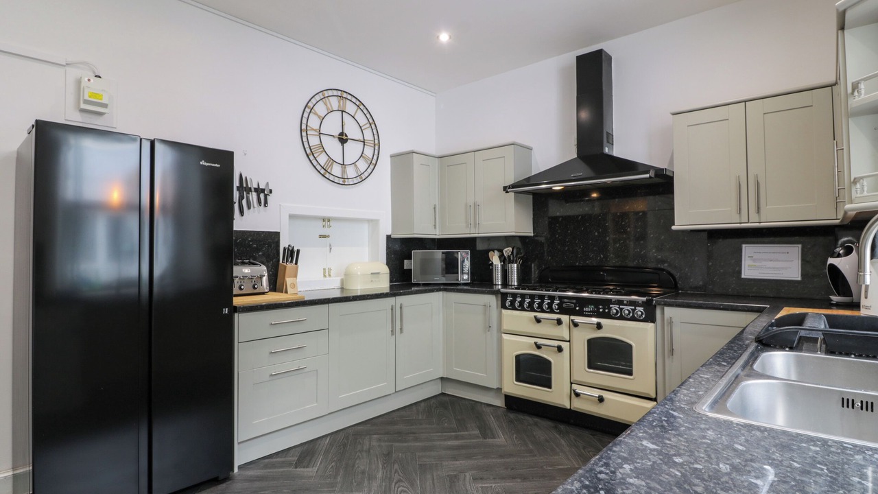 Photo of Others in Rothesay