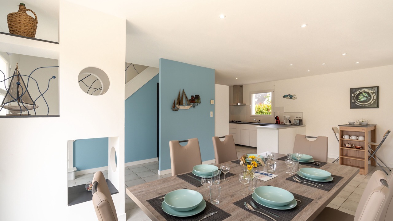 Photo of Others in Primelin