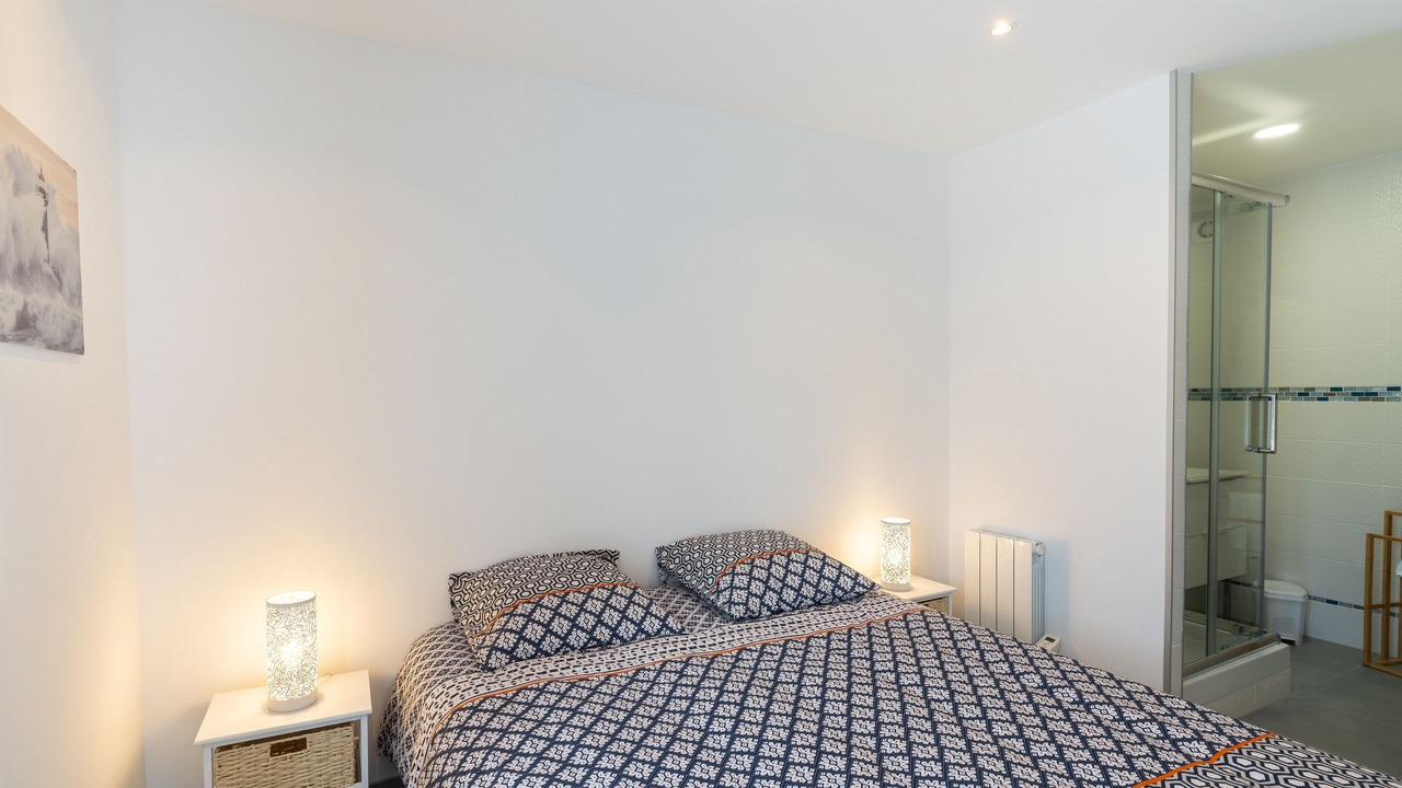 Photo of Others in Primelin