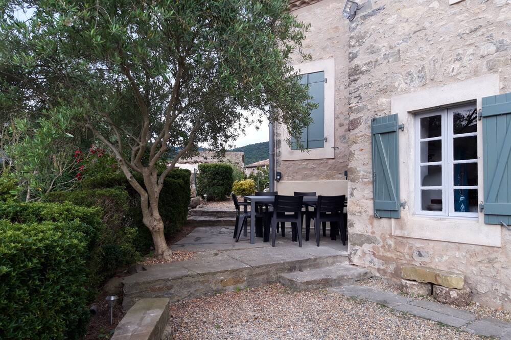 Photo of Patio Balcony in Villar-en-Val