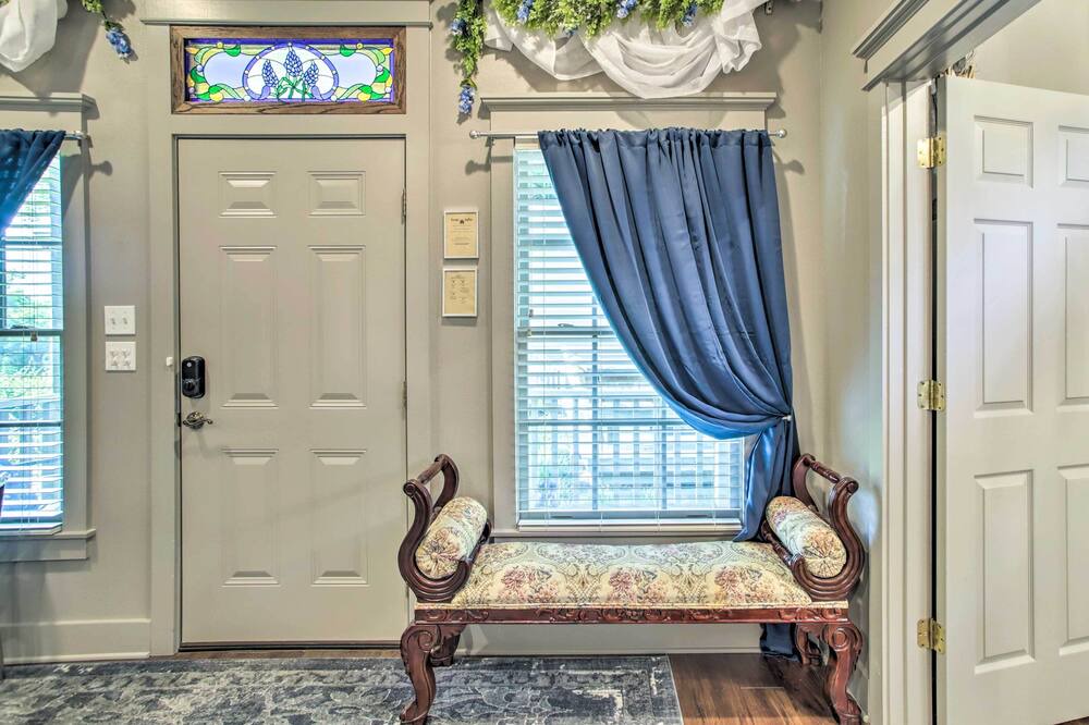 Photo of Bedroom in Chappell Hill
