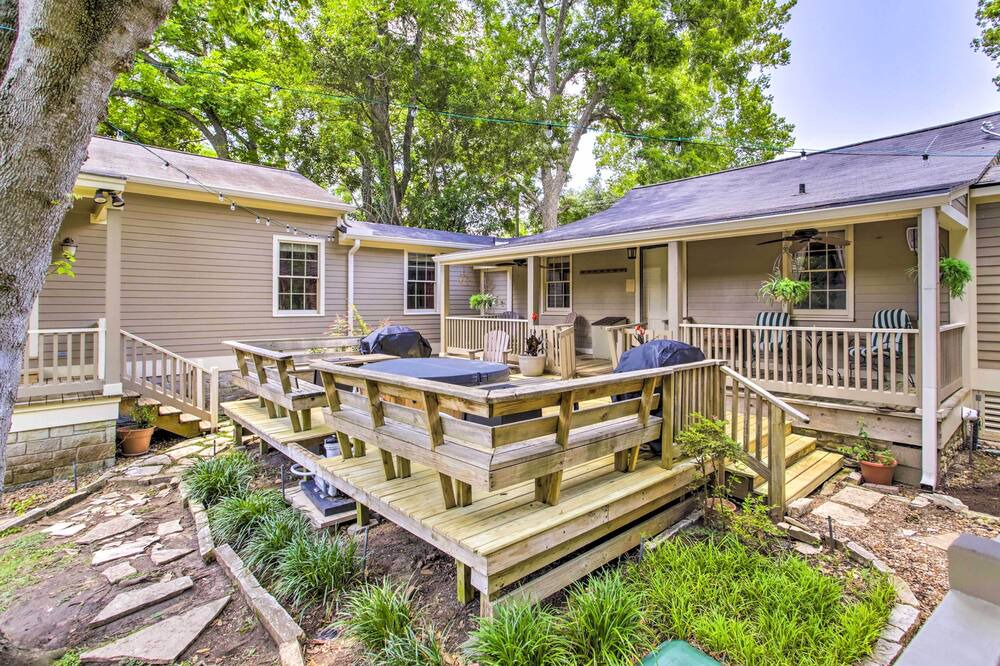 Photo of Outdoor in Chappell Hill