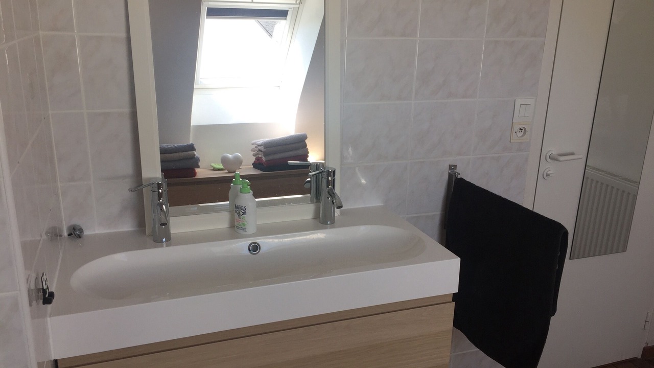 Photo of Others in Bruz