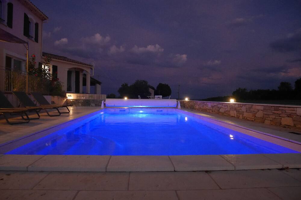 Photo of Outdoor in Simiane-la-Rotonde