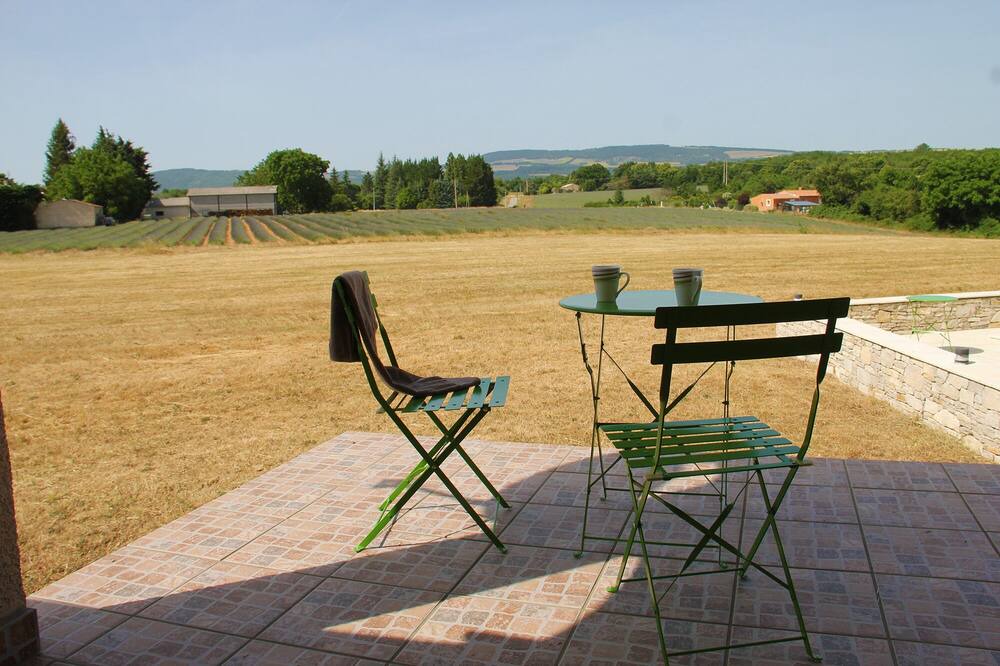 Photo of Patio Balcony in Simiane-la-Rotonde