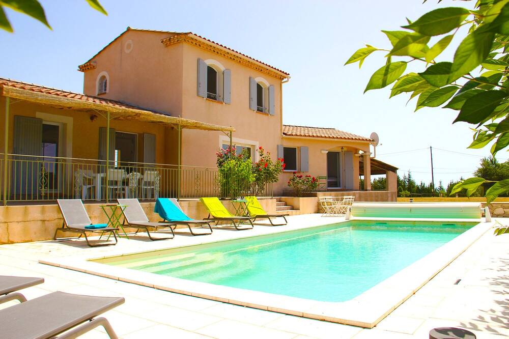Photo of Outdoor in Simiane-la-Rotonde