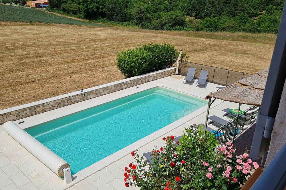 Photo of Outdoor in Simiane-la-Rotonde