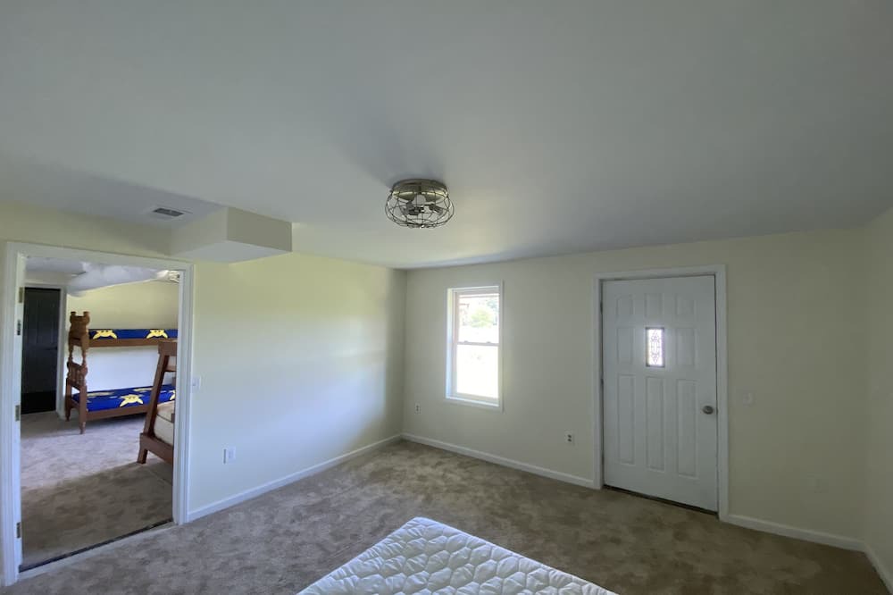 Photo of Bedroom in Wolcott