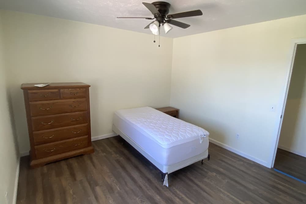 Photo of Bedroom in Wolcott