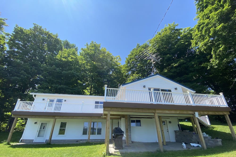 Photo of Outdoor in Wolcott