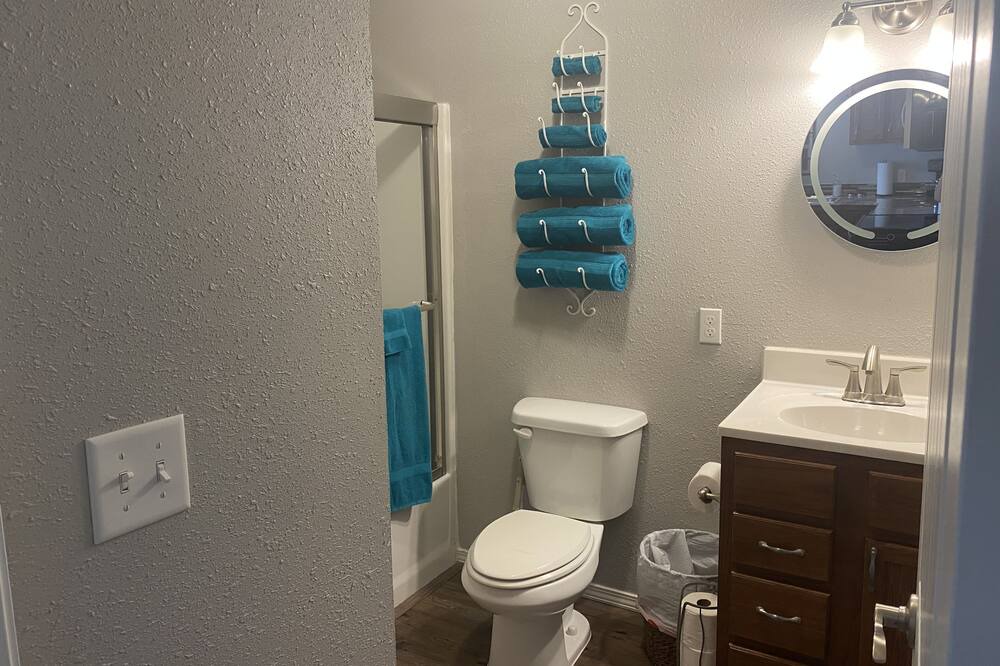 Photo of Bathroom in Poteau