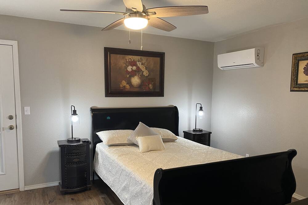 Photo of Bedroom in Poteau