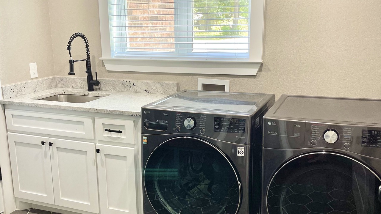 Photo of Others in Carolyn Estates