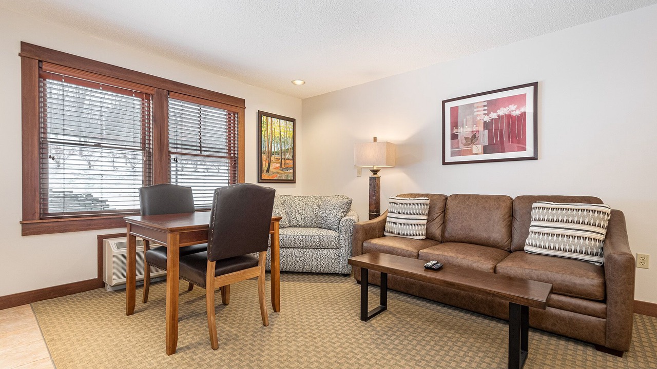 Photo of Livingroom in Thayerville