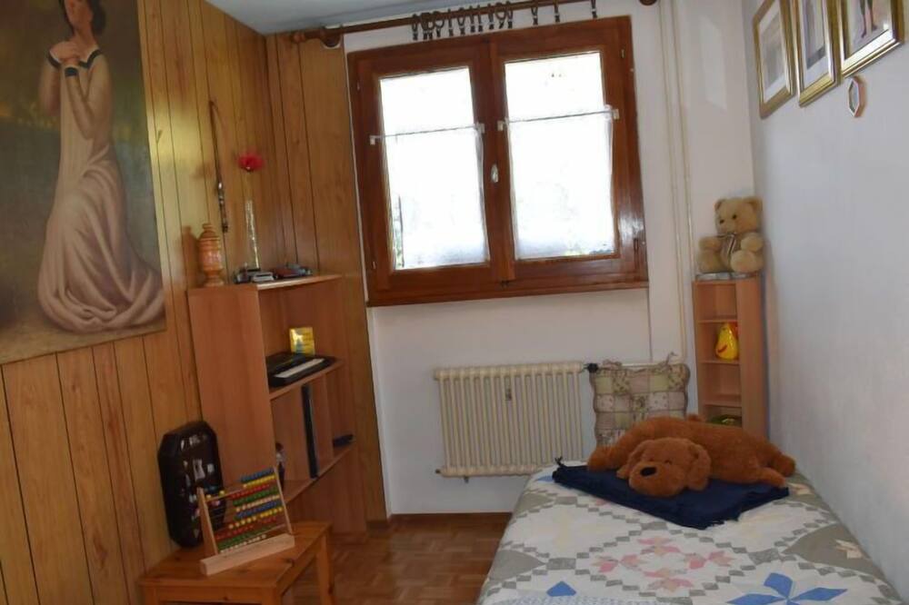 Photo of Bedroom in Mugena