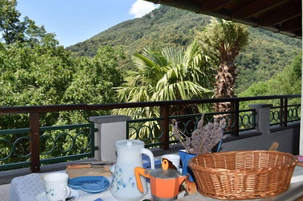 Photo of Patio Balcony in Mugena