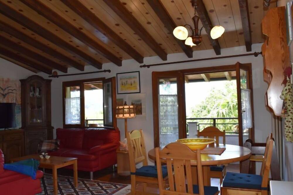 Photo of Livingroom in Mugena