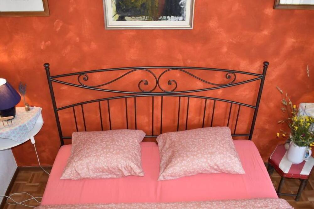 Photo of Bedroom in Mugena