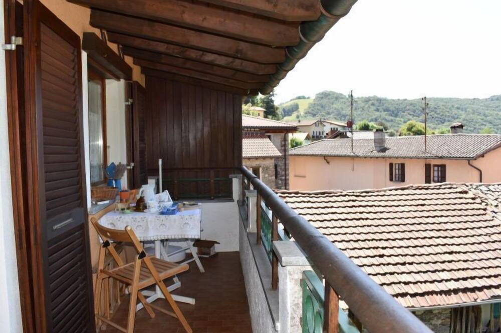 Photo of Patio Balcony in Mugena