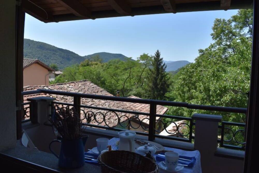 Photo of Patio Balcony in Mugena