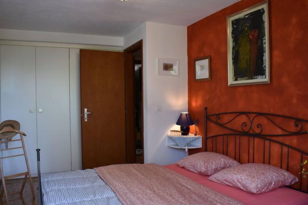 Photo of Bedroom in Mugena