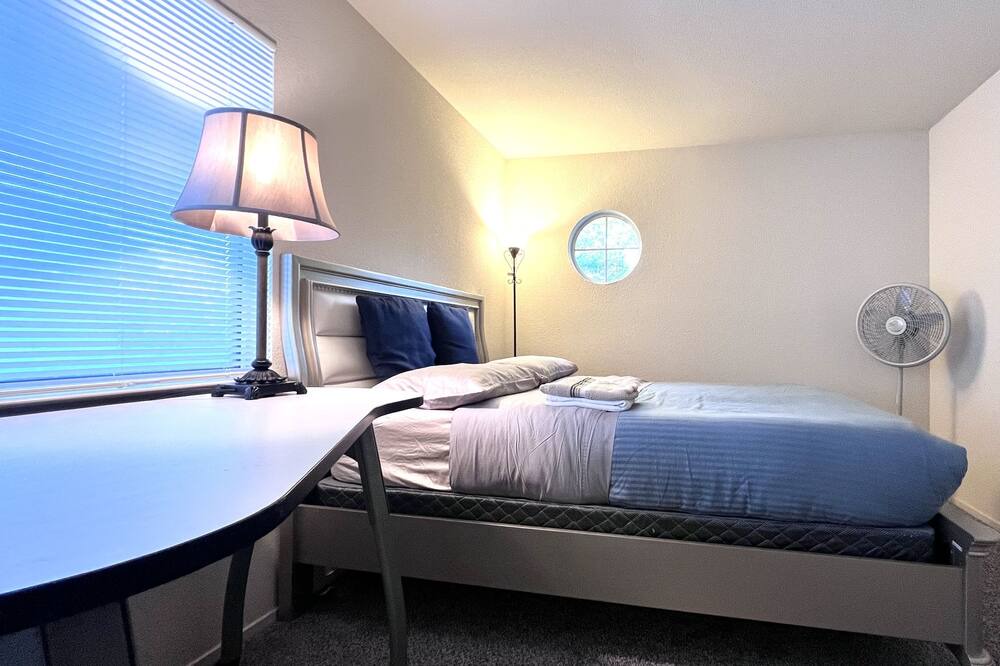 Photo of Bedroom in Stockton