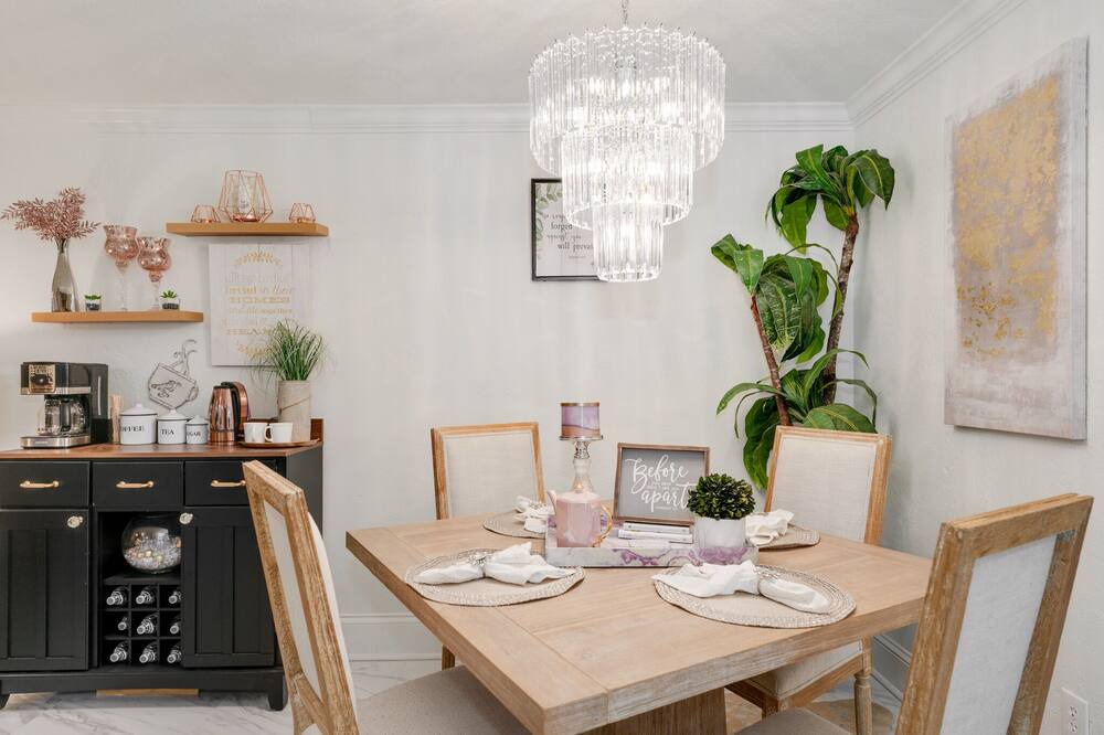 Photo of Kitchen in College Grove