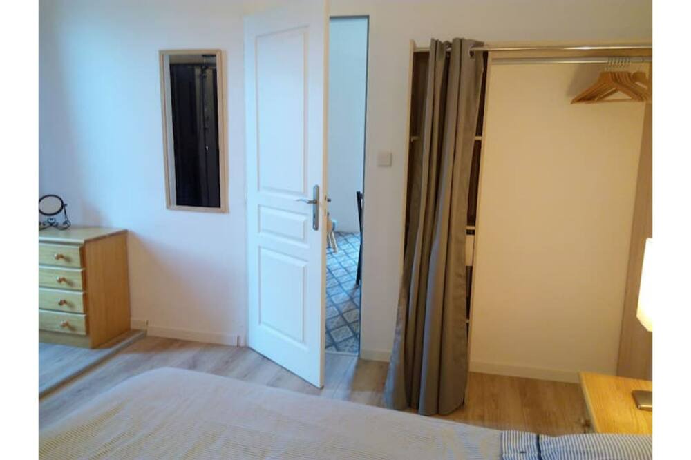 Photo of Bedroom in Saint-Thibery