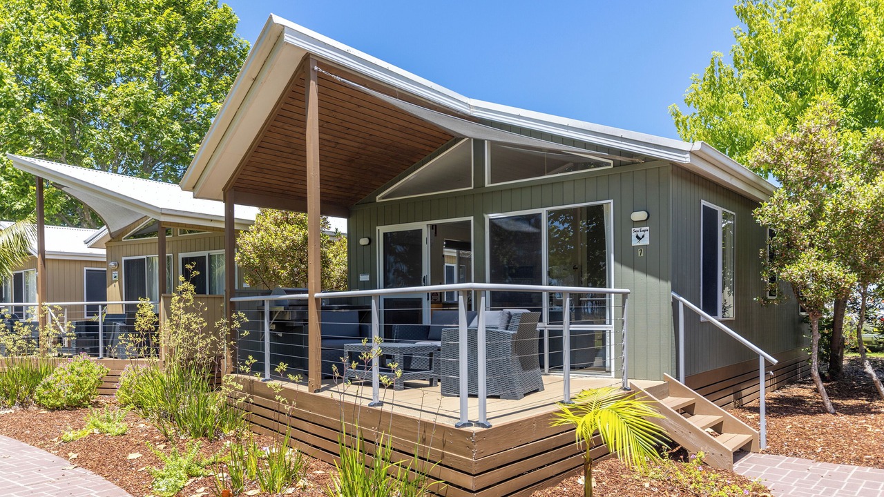 Photo of Others in Batehaven