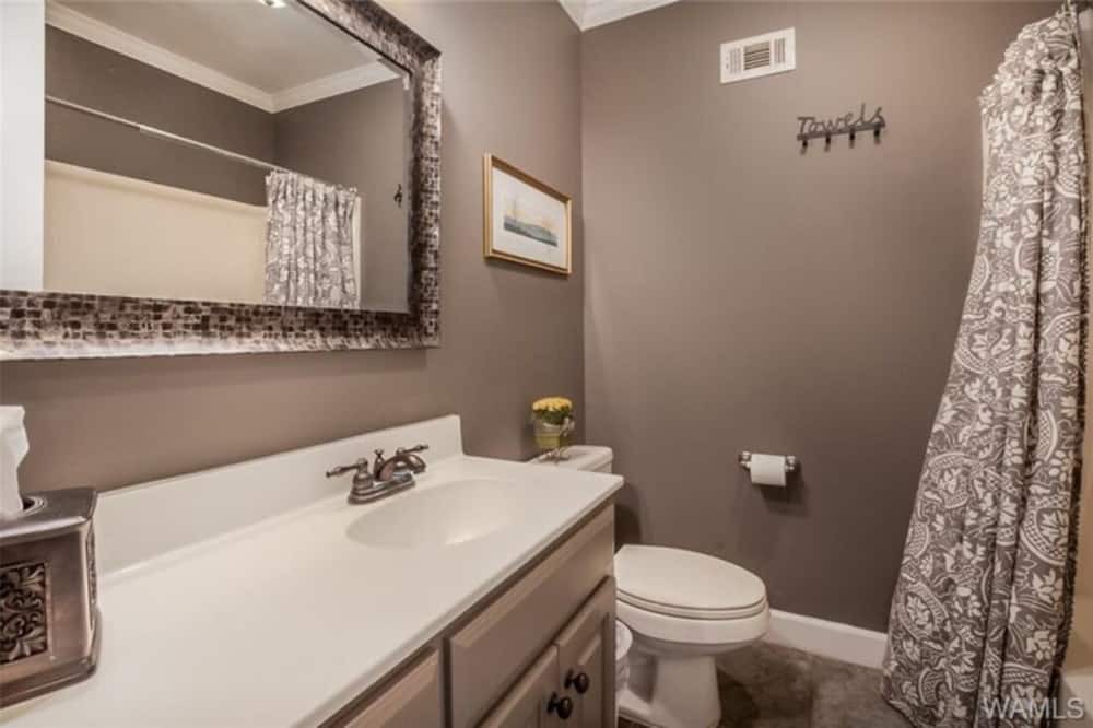 Photo of Bathroom in Northport